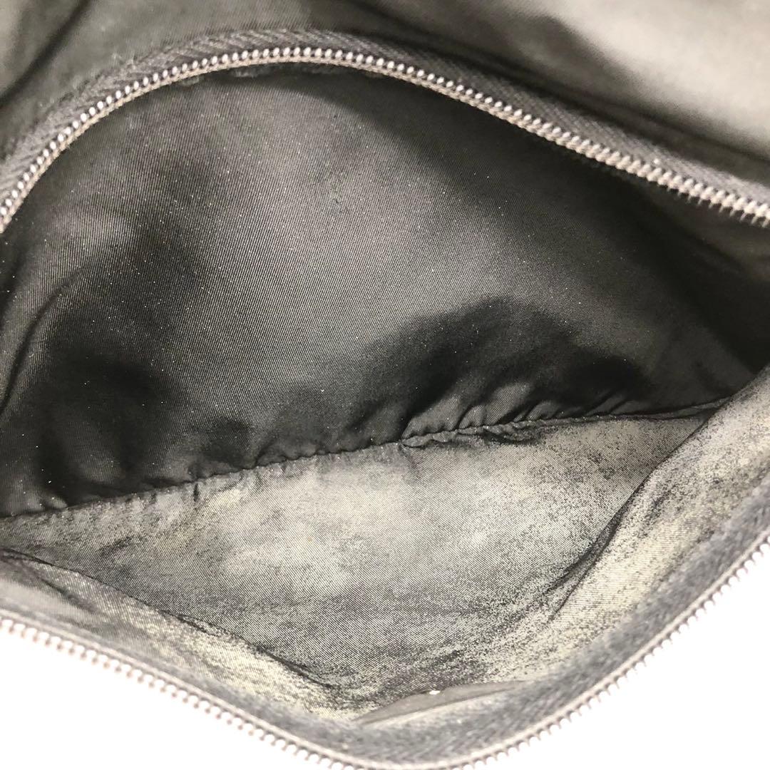 ✨人気✨ プラダ カメラバッグ ショルダーバッグ ナイロン 三角ロゴ ブラック