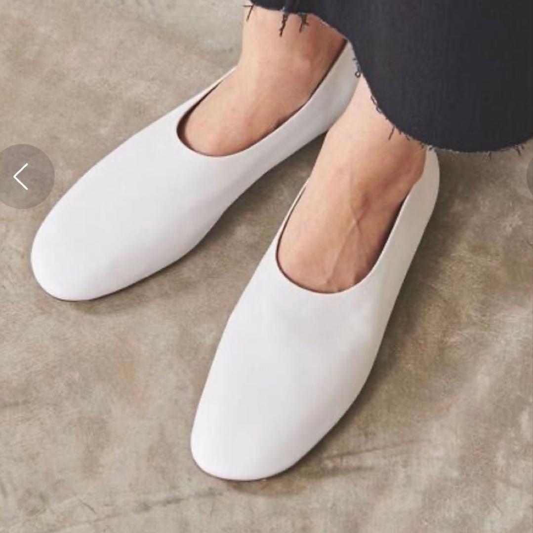 pippichicホワイト フラットシューズ　OKFディープフラットシューズ