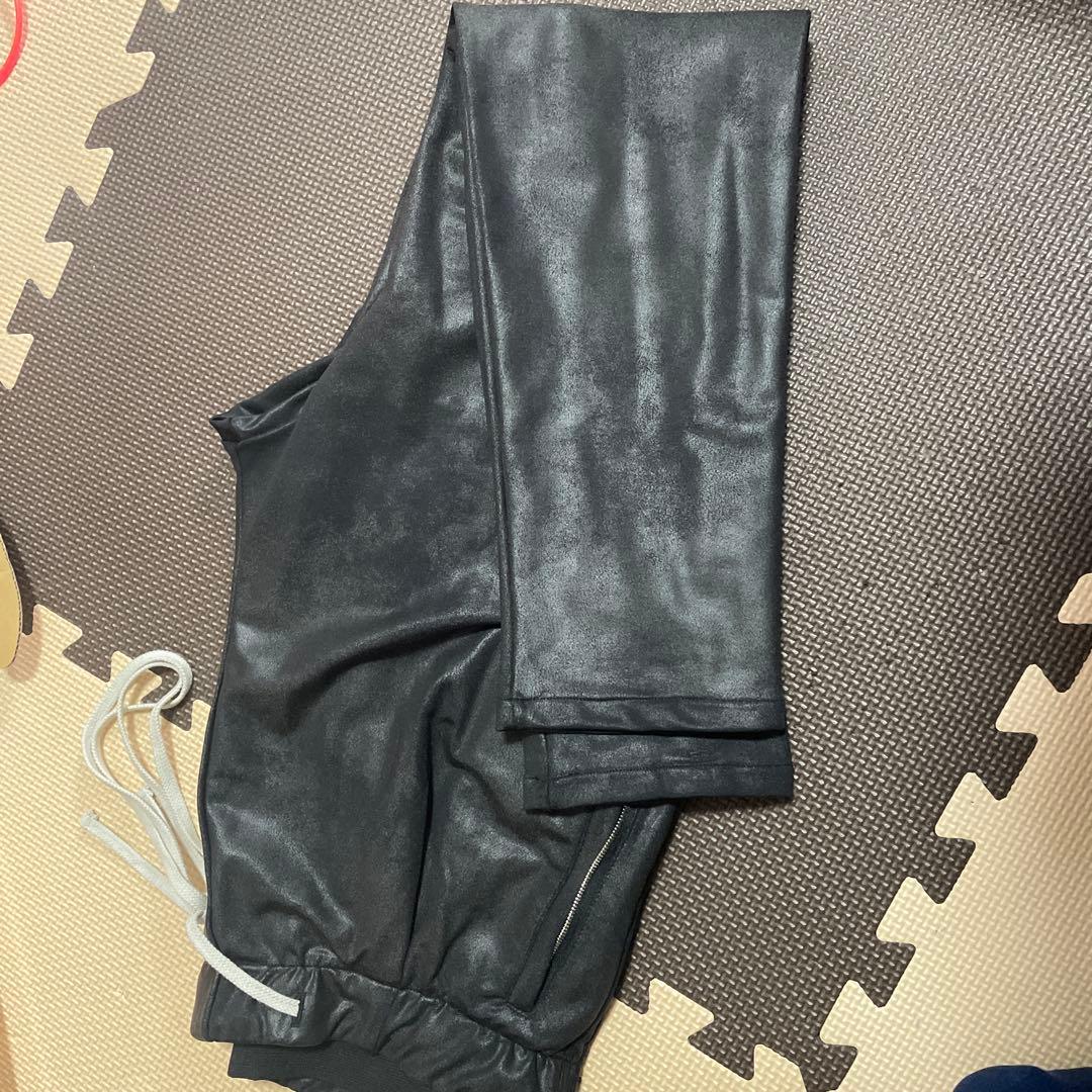 bajra パンツ　(2回短時間着用のみ) バジュラ