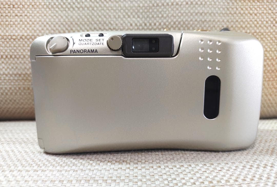 olympusオリンパス μ[mju:] ZOOM 105 DELUXEゴールド