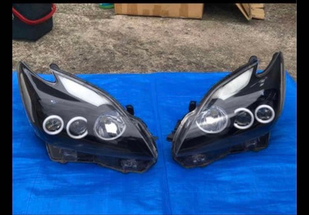 しもかつ　プリウス30 ヘッドライト LEDリング付き