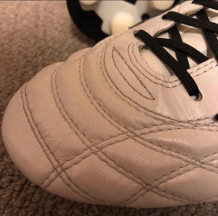 激レア サッカー スパイク ミズノ モレリアAF