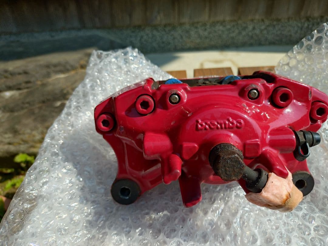 ランエボ8 ブレンボリアブレーキキャリパー