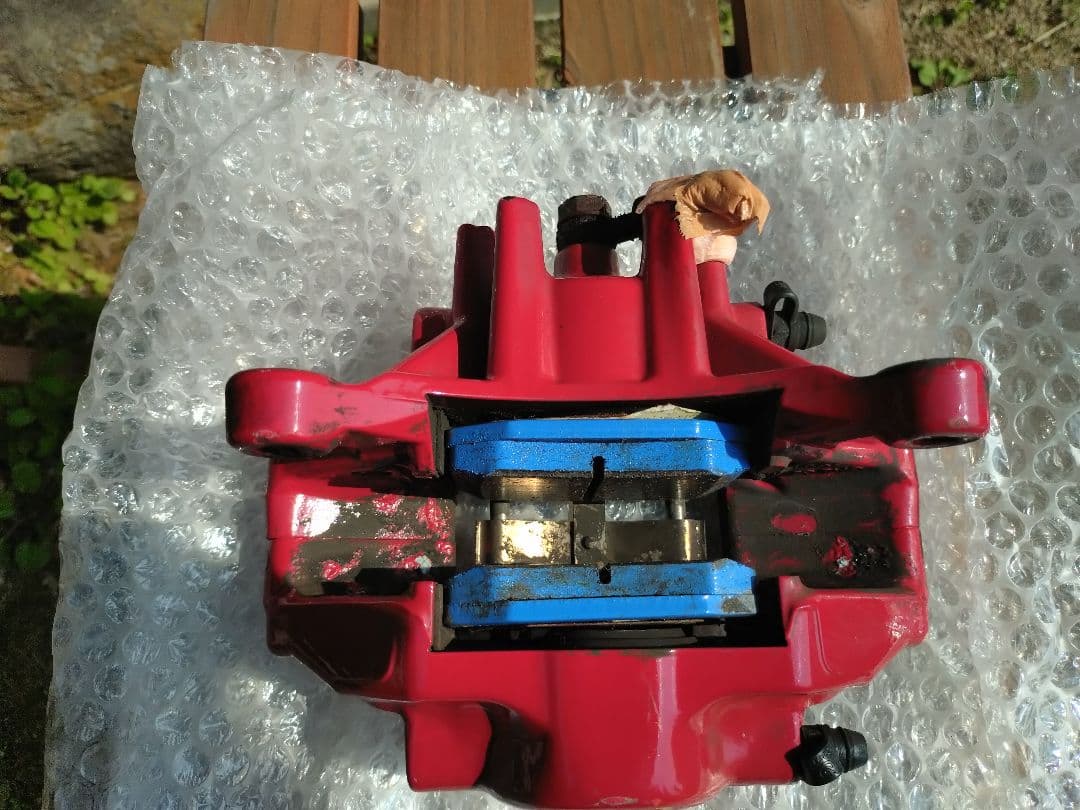 ランエボ8 ブレンボリアブレーキキャリパー