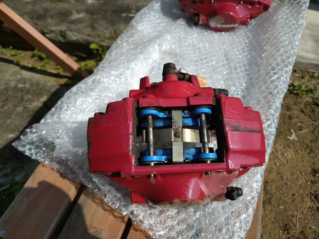 ランエボ8 ブレンボリアブレーキキャリパー