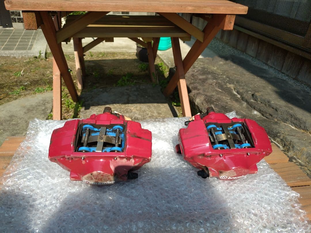 ランエボ8 ブレンボリアブレーキキャリパー