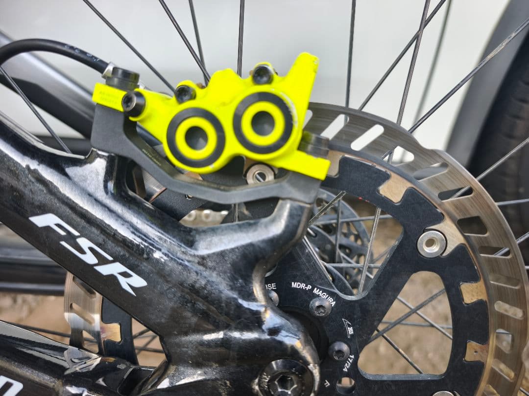 Specialized　Demo8 　Expert サイズS3　2023