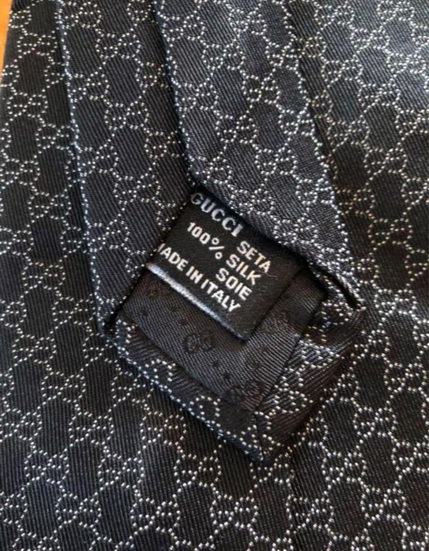 GUCCI ネクタイ　新品未使用