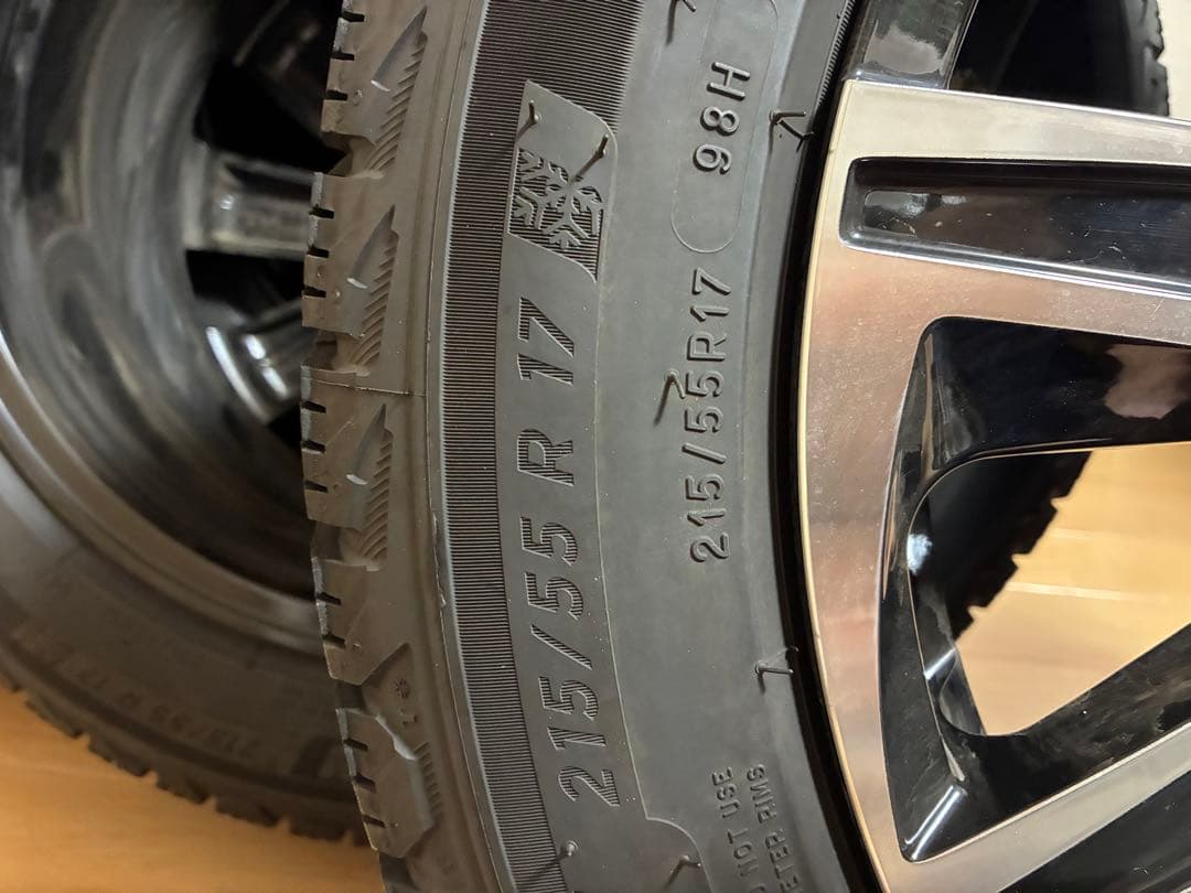 【2023年 美品】205/55R17 VW T-roc 純正 スタッドレス