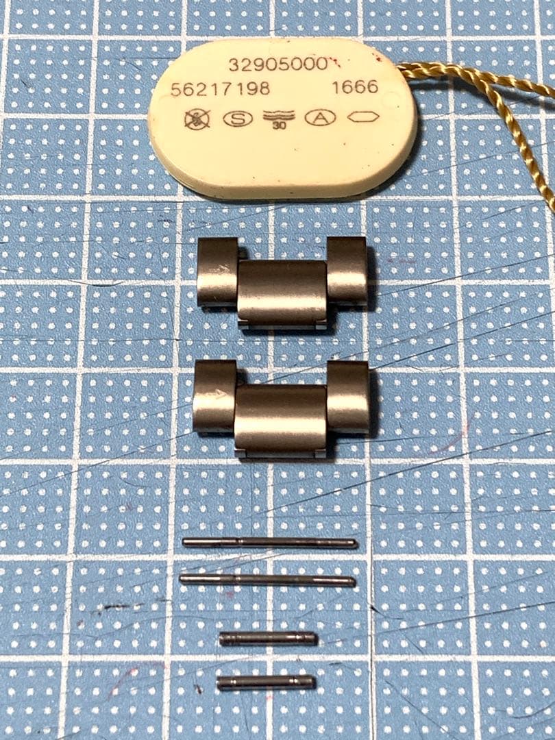 OMEGA Speedmaster X-33 チタンコマ セット未使用