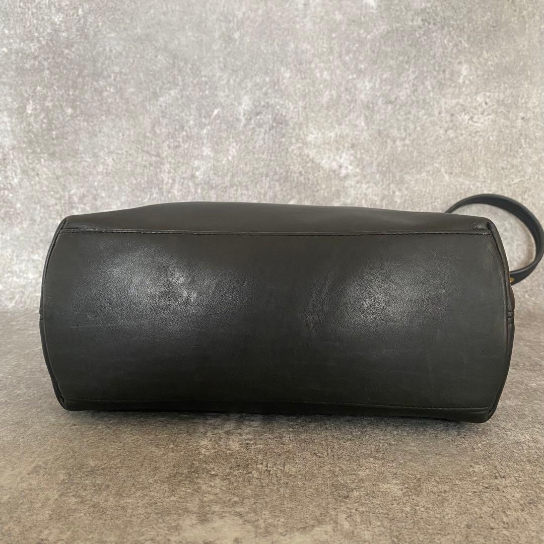 美品　オールドコーチ　ワンショルダーバッグ　オールレザー　金具　ブラック 黒