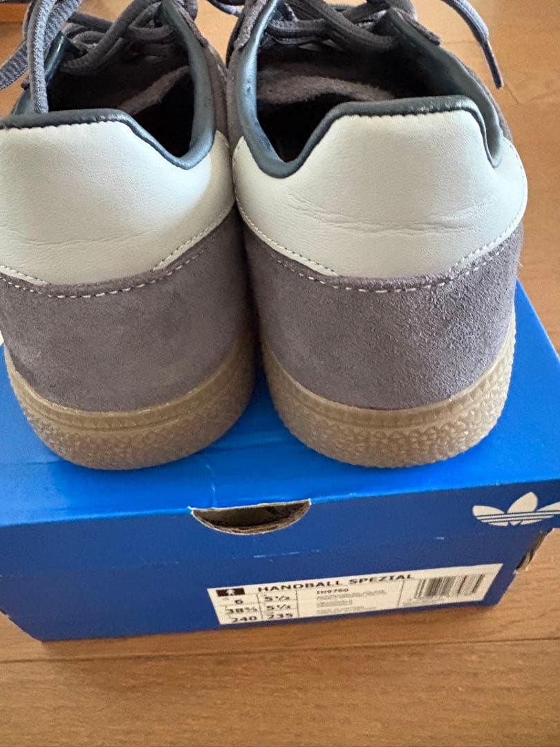 adidas originals アディダススニーカーIH9760 24㎝