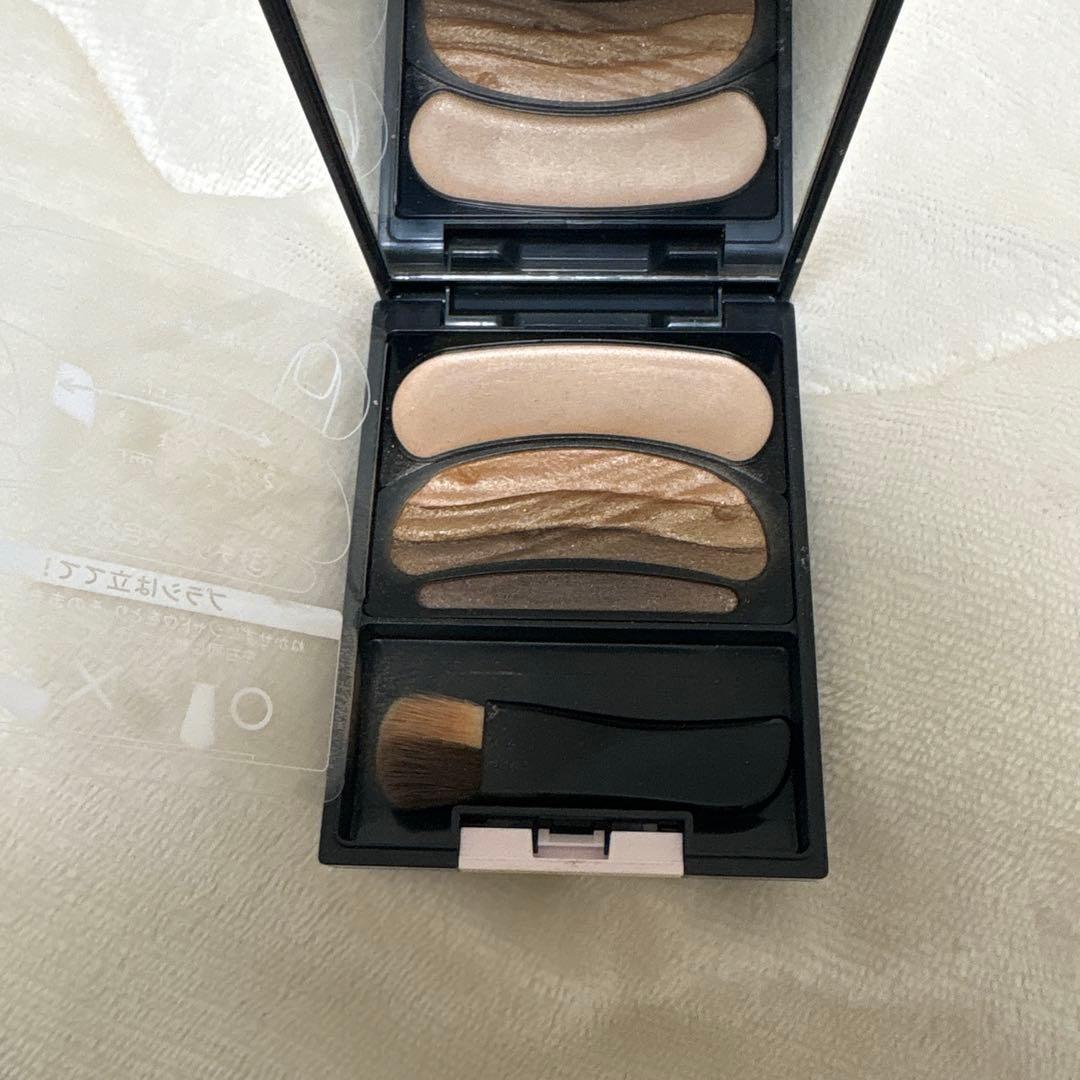 オーブ　AUBE ブラシひと塗りシャドウ　14 ブラウン系 廃番