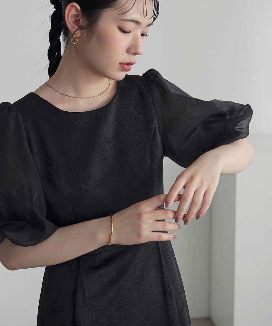 ひまり　Callarus 結婚式　ドレス　ワンピース　同窓会