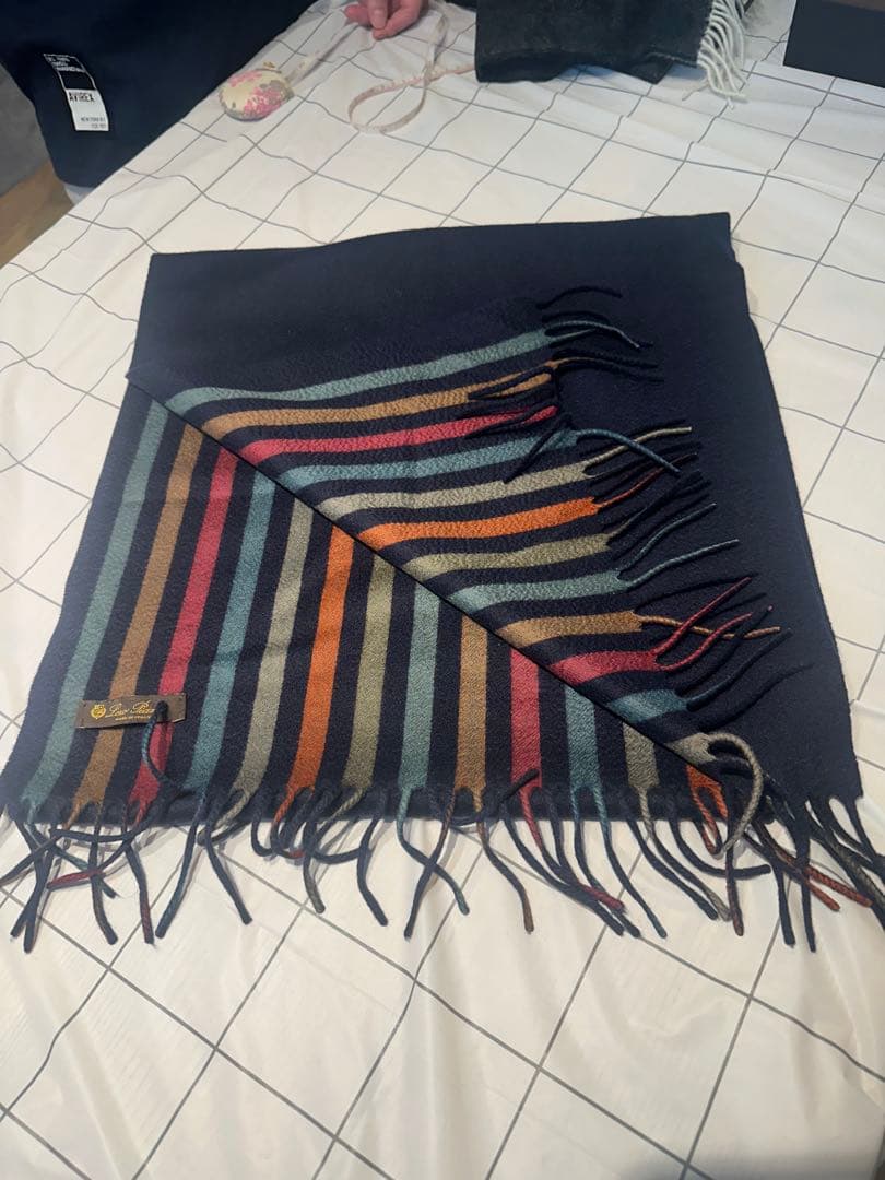 値下げLoro Piana ストライプマフラー