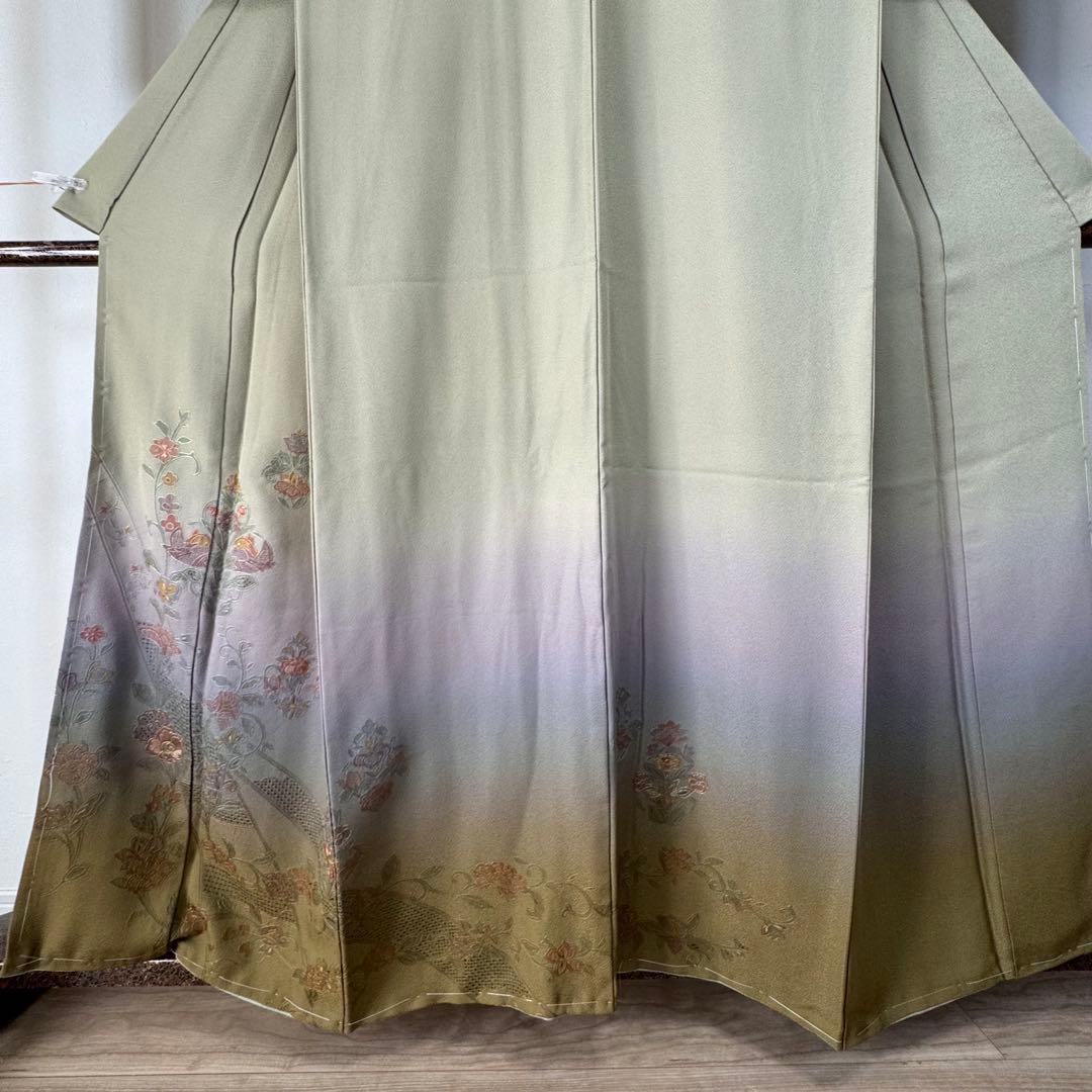 しつけ付き　正絹　袷　訪問着　着物　161裄64　汕頭刺繍　グラデ　黄緑　虹色