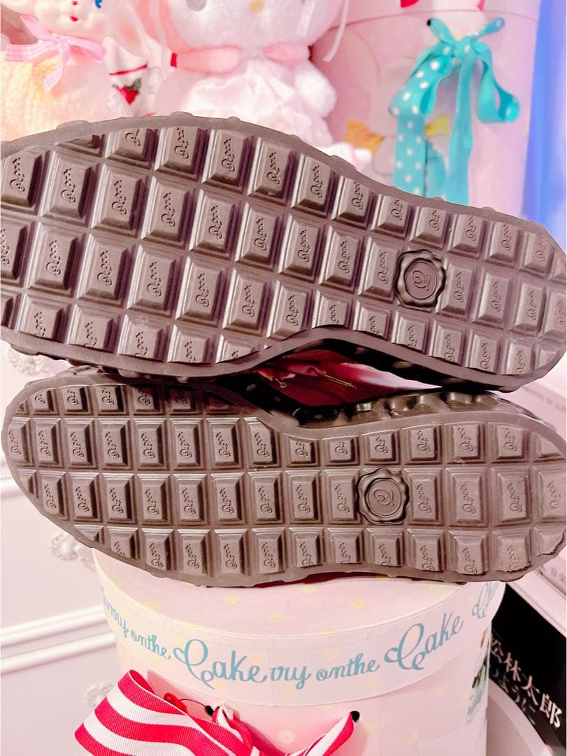 キューポット本革メルティングチョコレートサテンリボンレースアップシューズ ピンク