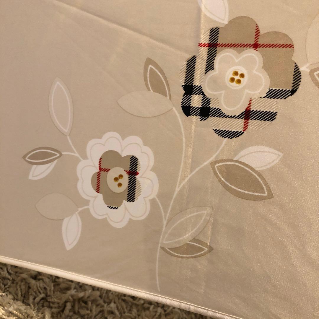 バーバリー BURBERRY 花柄ノバチェック 晴雨兼用 UV 折りたたみ 日傘
