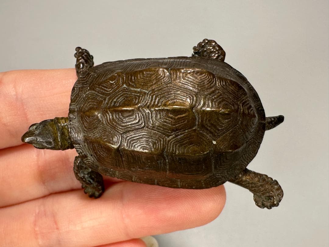 銅製　はた　在銘　亀　カメ　置物　頭尾可動式　鼈　細密細工　煎茶飾り　盆景