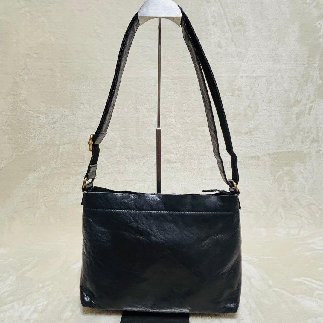 b3Labo 本革 レザーショルダーバッグ 黒 軽量 日本製 ユニセックス