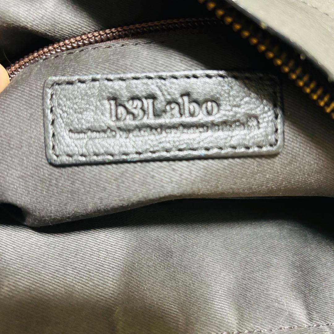 b3Labo 本革 レザーショルダーバッグ 黒 軽量 日本製 ユニセックス