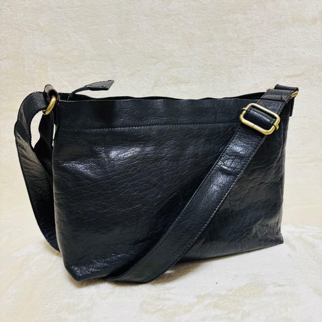 b3Labo 本革 レザーショルダーバッグ 黒 軽量 日本製 ユニセックス