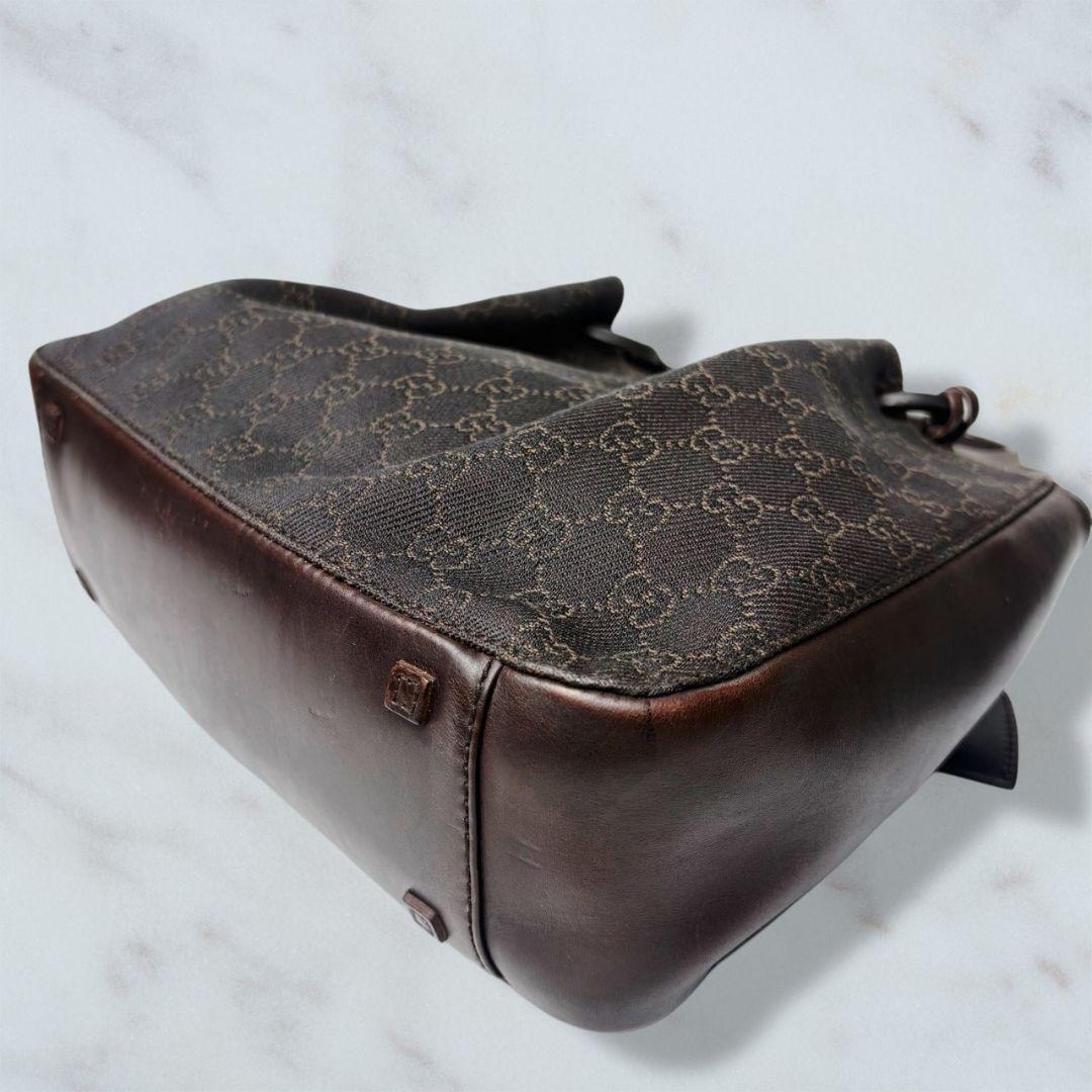 051 美品 GUCCI ハンドバッグ トートバッグ 肩掛け GG柄 n9