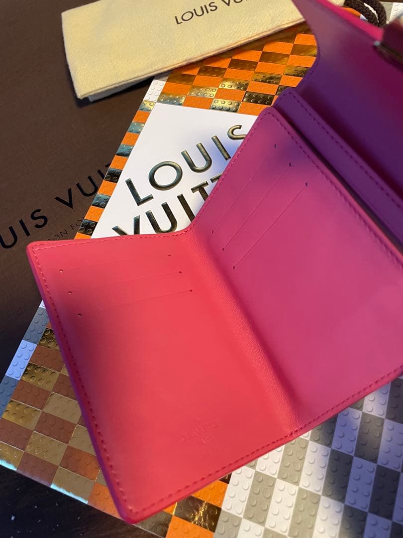 ルイヴィトン★ヴェルニ★コアラ