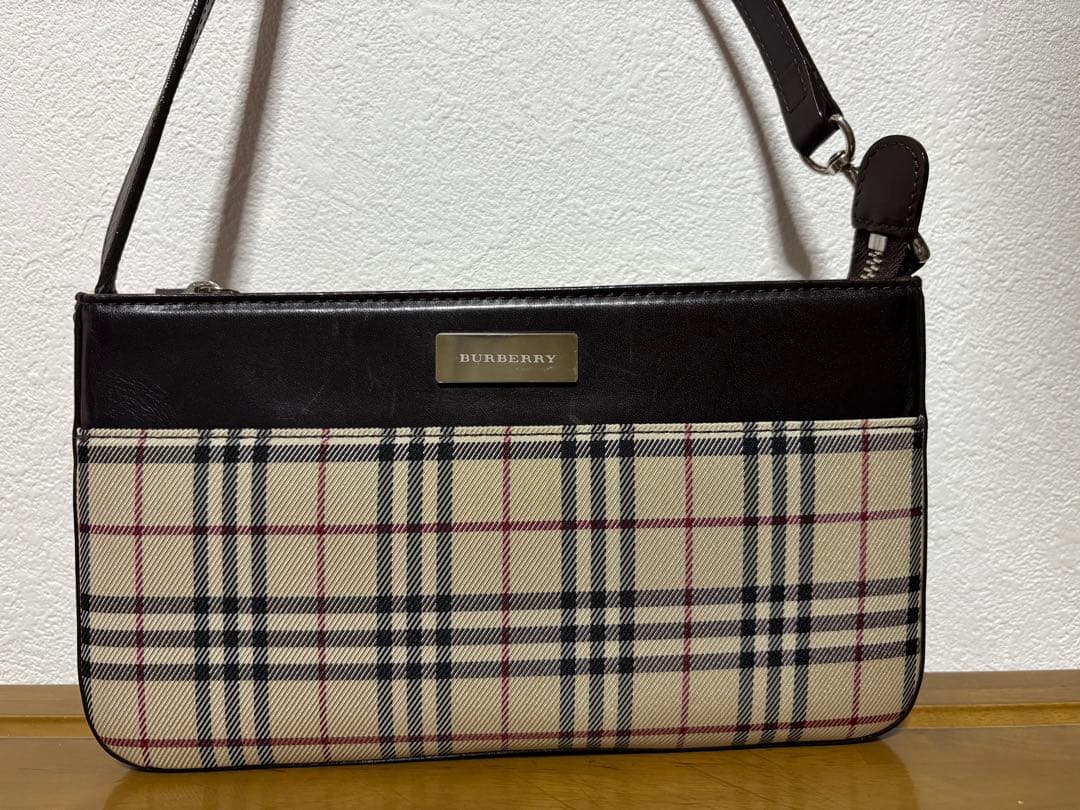 BURBERRY バーバリー ノバチェック ワンショルダーバック　ブラウン