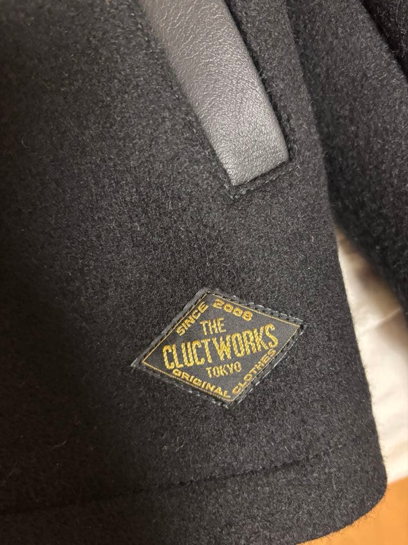 CLUCT ブラック スタジャン Lサイズ