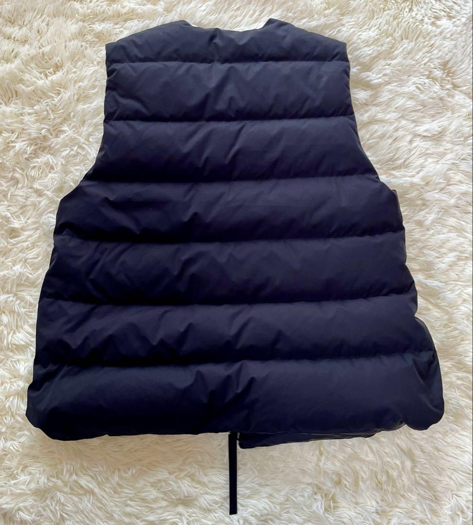 någonstansナゴンスタンスダウンベスト黒ブラックM