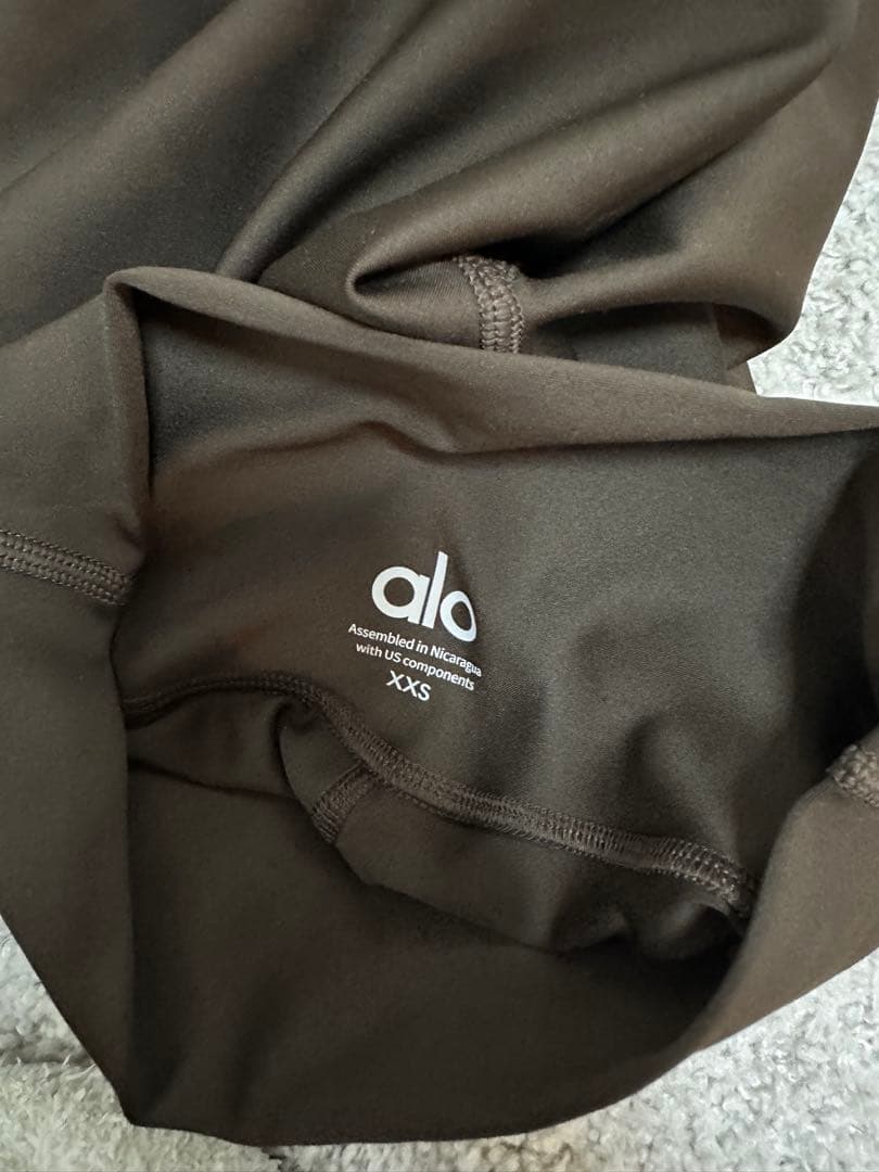 alo yoga⭐︎レギンス