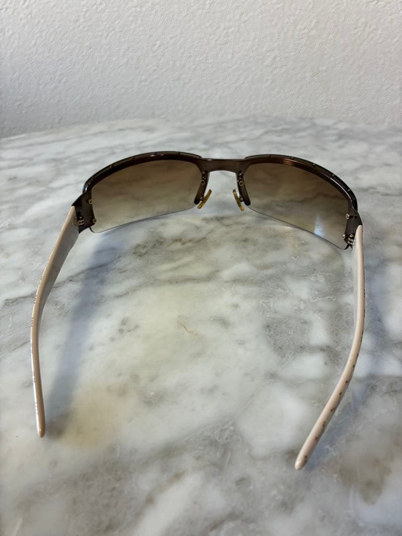 GUCCIサングラス スタッズ ブラウン グラデーション