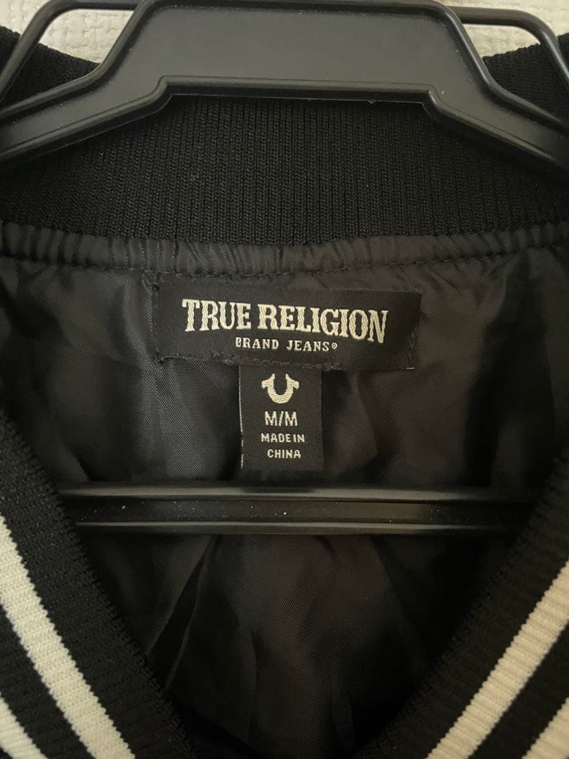 TRUE RELIGION ブラックジャケット 02