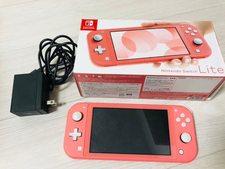 任天堂Switch ライト