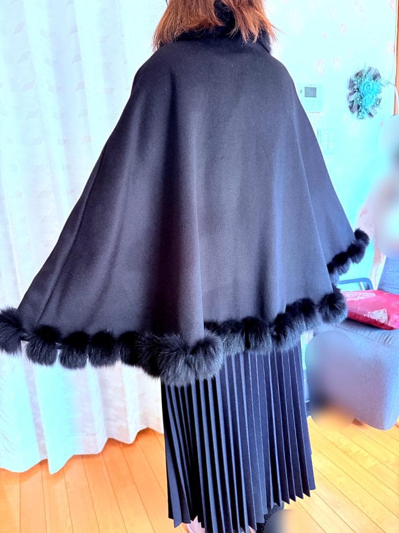 アンゴラ毛皮マント