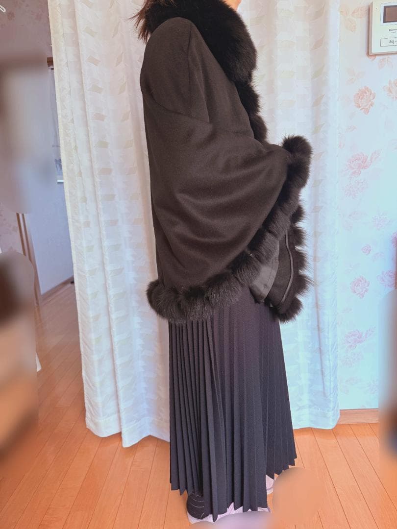 アンゴラ毛皮マント