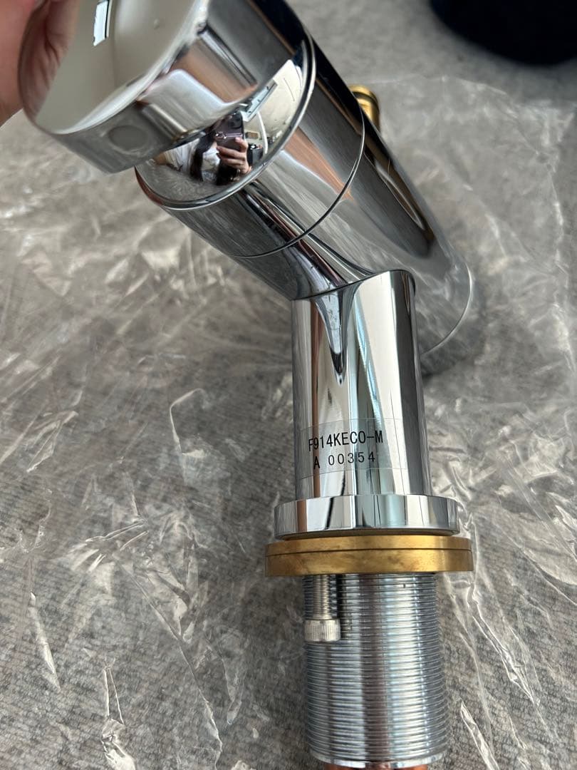 ビルトイン浄水器 ステンレス製 カートリッジ式