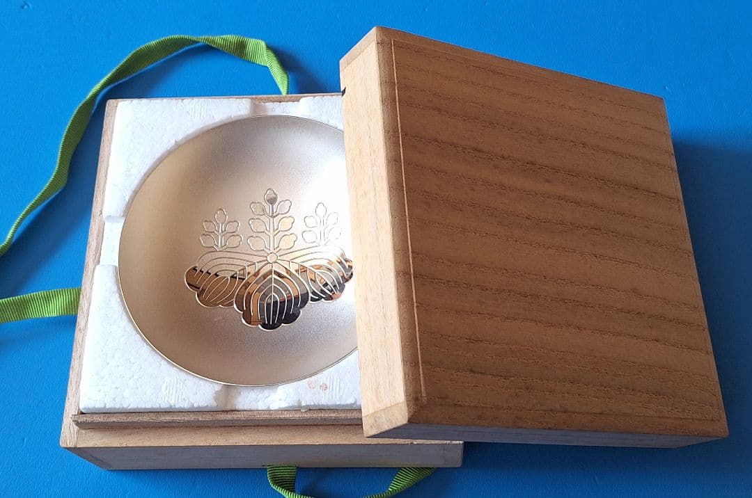 銀杯　内閣総理大臣　純銀　143g