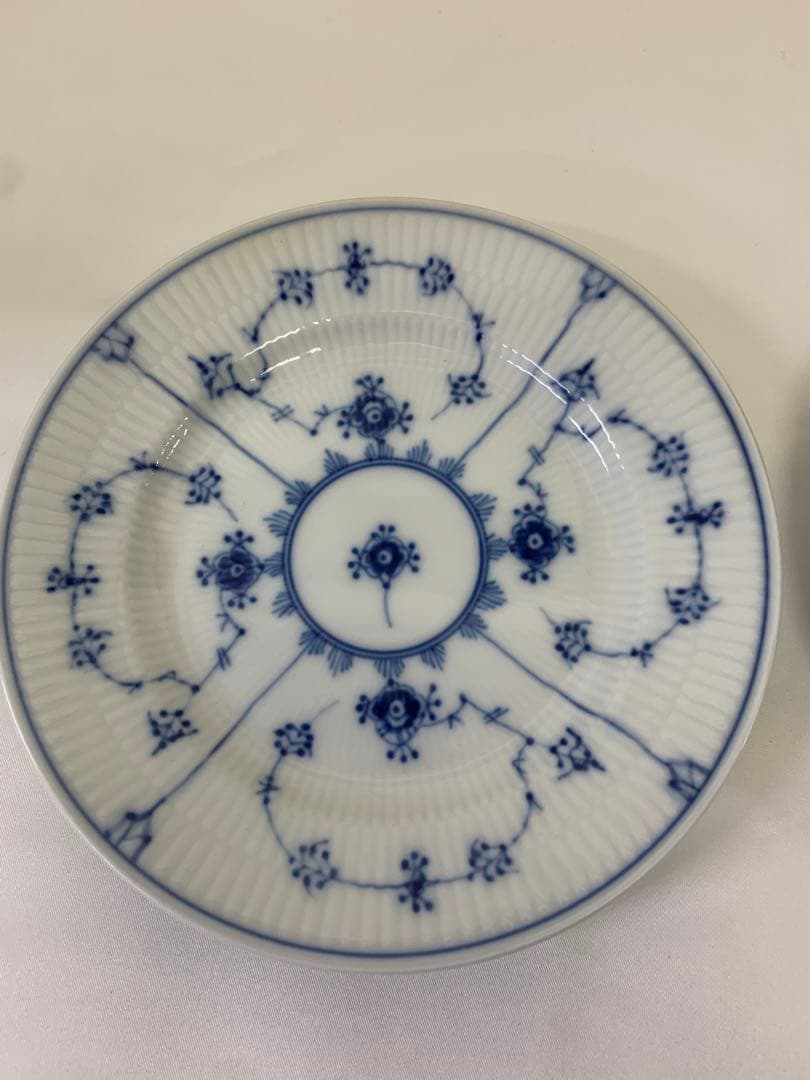 ロイヤルコペンハーゲン ブルーフルーテッド プレイン　プレート17cm 2枚