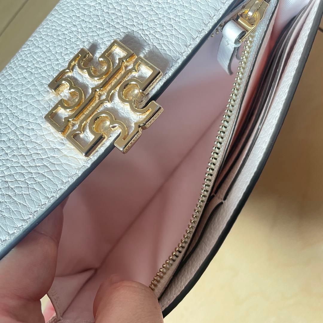 Tory Burchトリーバーチ長財布　ピンク　レザーエンベロープウォレット