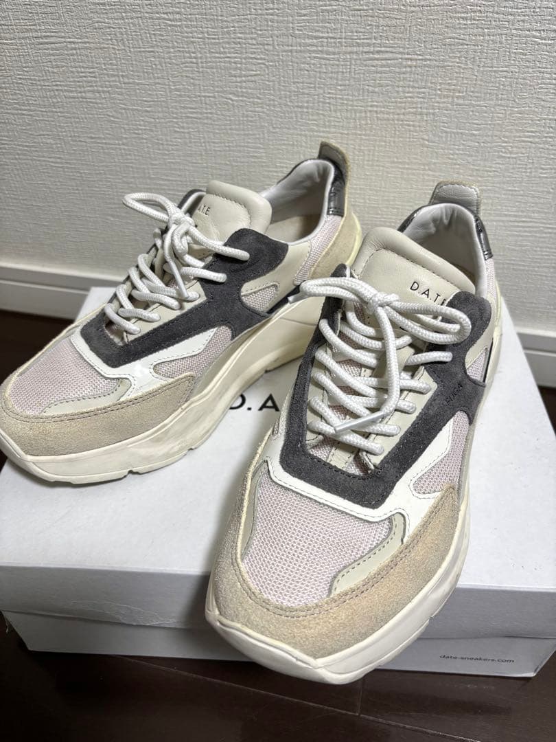 D.A.T.E. FUGA スニーカー　UK4