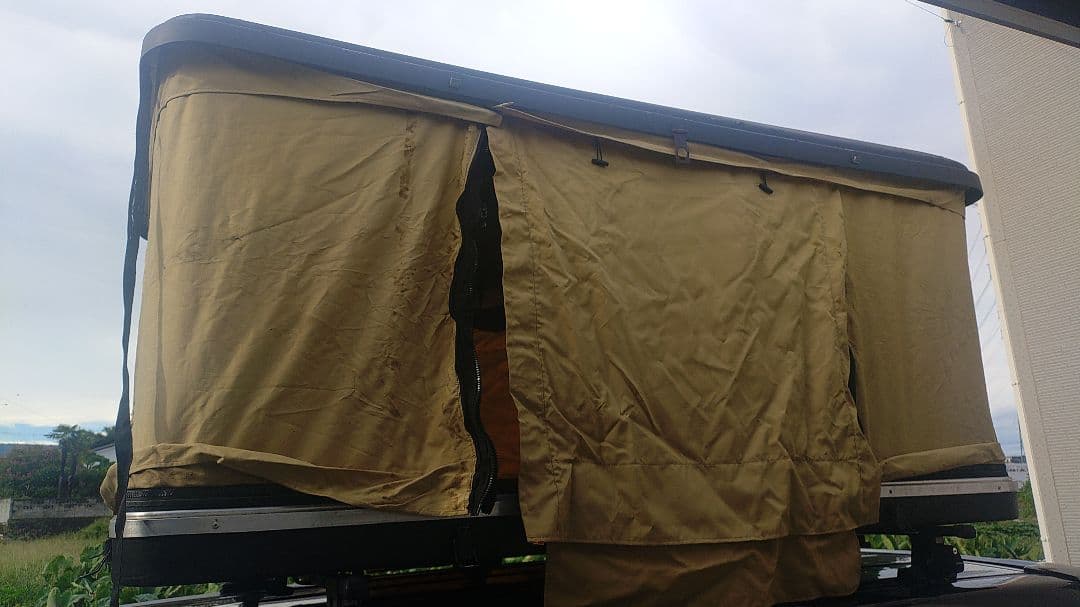 一時的にElusuka　ルーフテント　タワー型