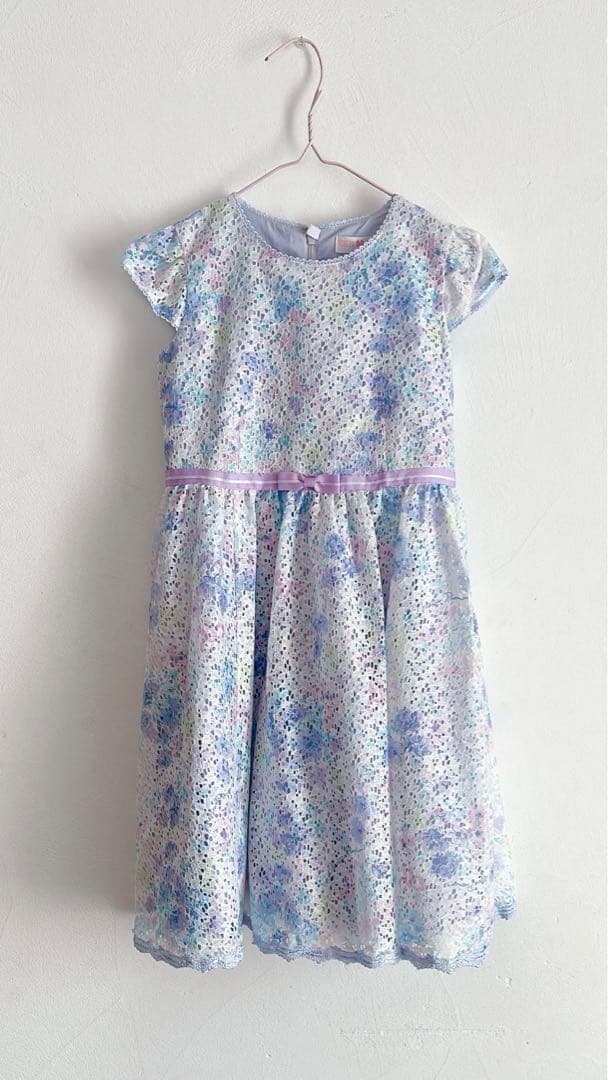 美品！メゾピアノ 花柄プリント　レースワンピース　140