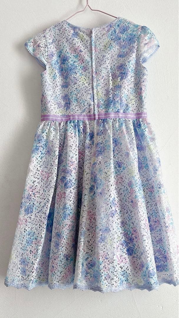 美品！メゾピアノ 花柄プリント　レースワンピース　140