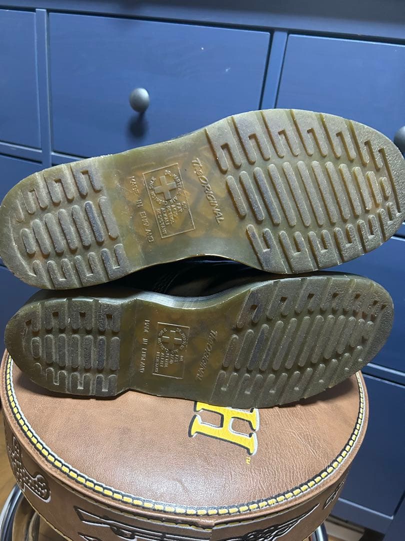 今週のみ出品‼️『希少』ドクターマーチン　イングランド製　10ホール　UK9