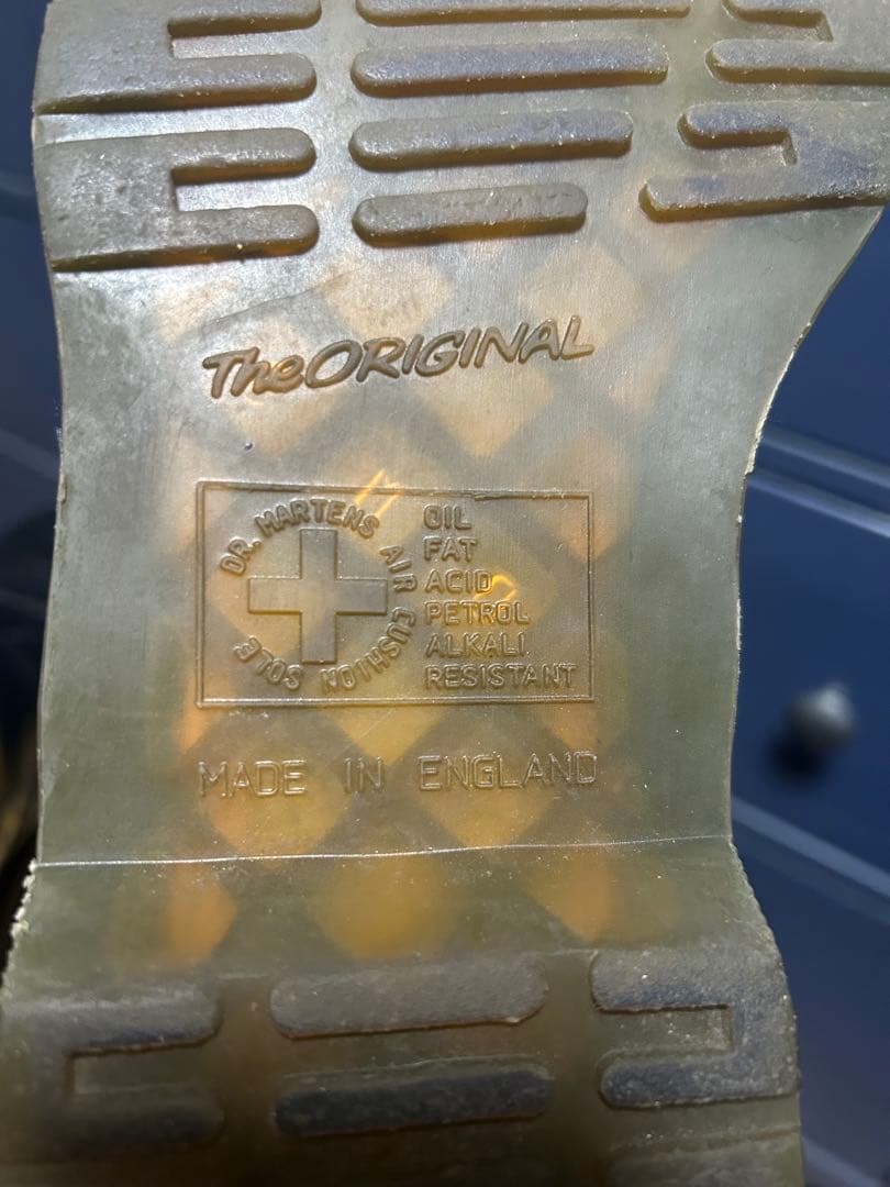 今週のみ出品‼️『希少』ドクターマーチン　イングランド製　10ホール　UK9