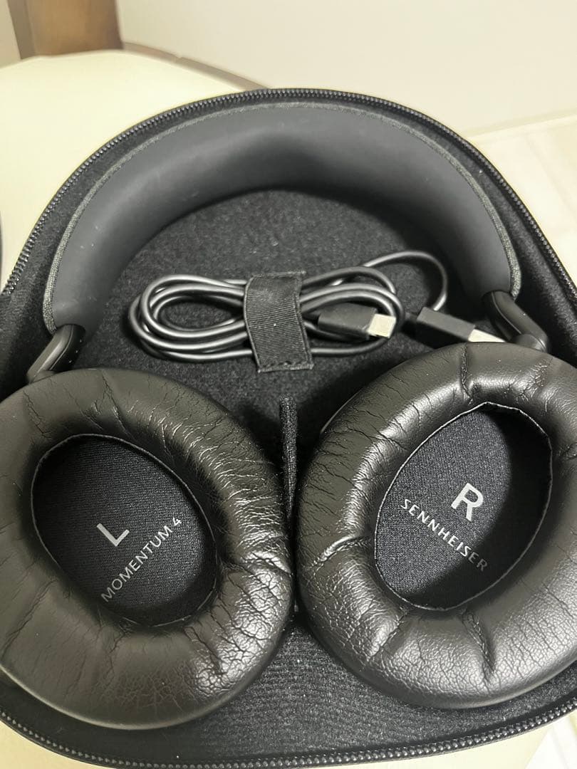 ヘッドホン SENNHEISER MOMENTUM4