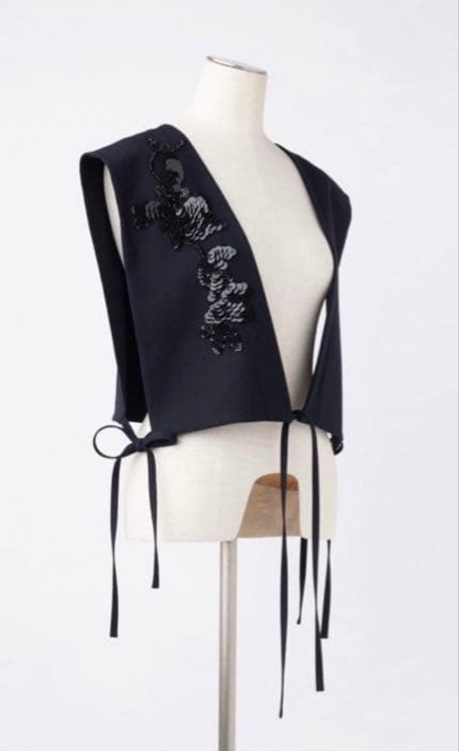 【超美品】marge tokyo Beading short gilet