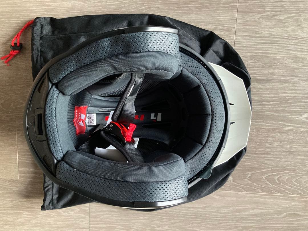 hebo ホワイト ヘルメット